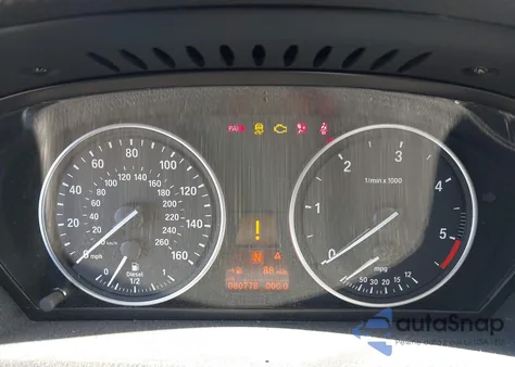 2012 BMW X5 xDrive35D z USA, uszkodzony, nr VIN 5UXZW0C57C0B89944